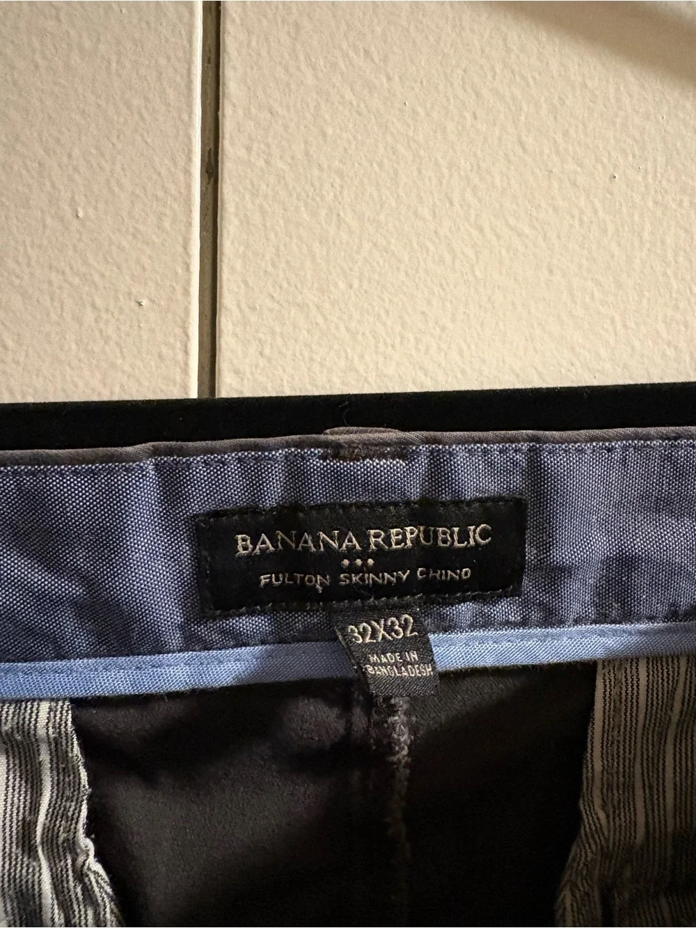 Banana Republic Men's Charcoal Gray Chino Pants